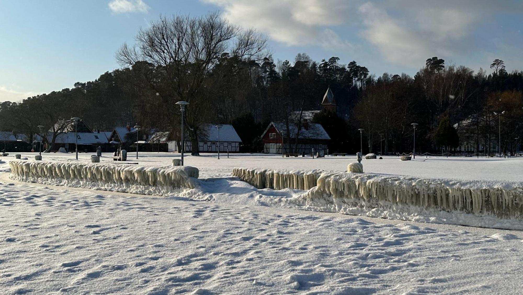Neringarent Apartamentai Juodkrante Bagian luar foto