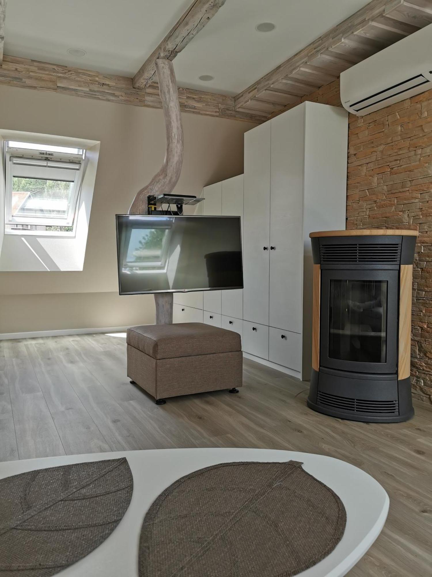 Neringarent Apartamentai Juodkrante Bagian luar foto